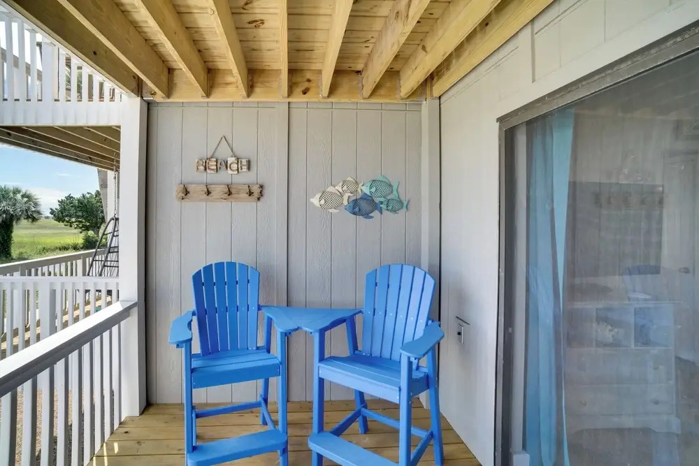 Beachfront Condo w/ 3 Pools on St Helena Island!