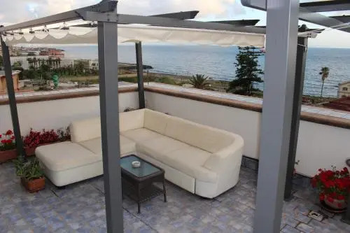Attico Blu
