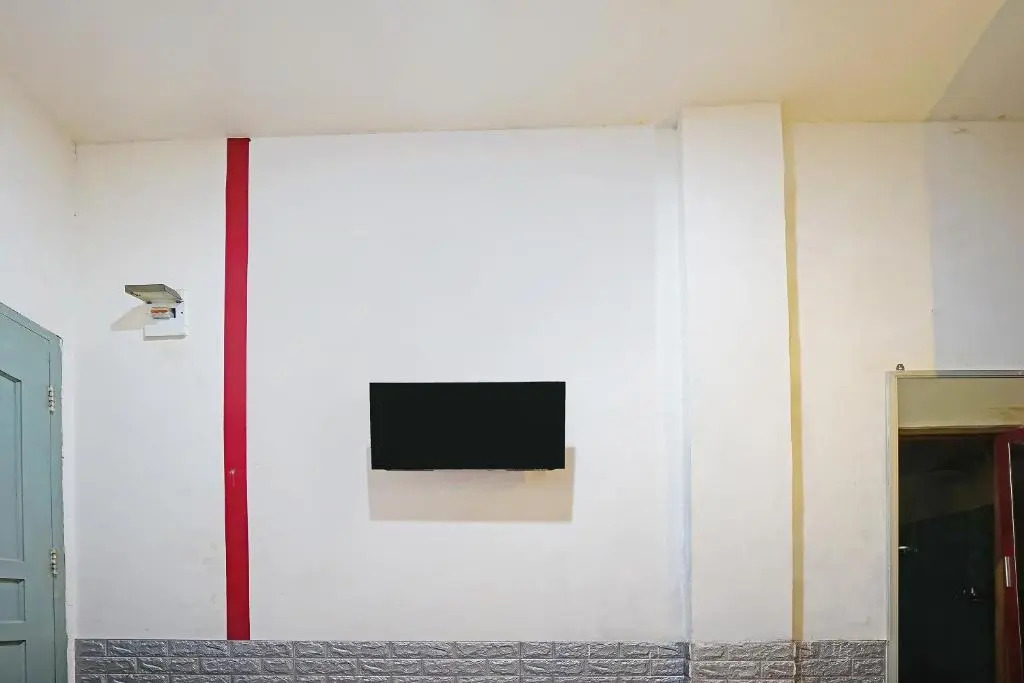 OYO 91742 Ivy Hotel