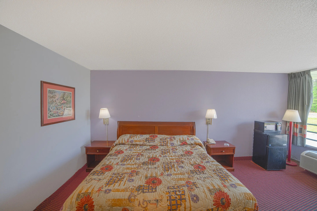 Masters Inn Selma Smithfield I-95 By OYO