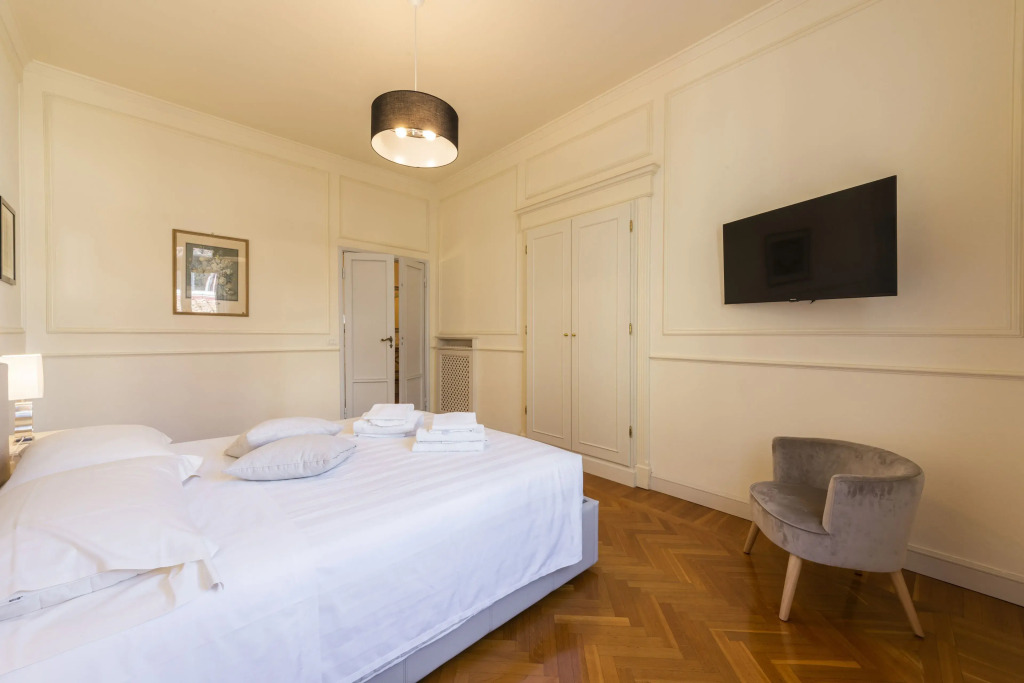 Art and Luxury Apartments