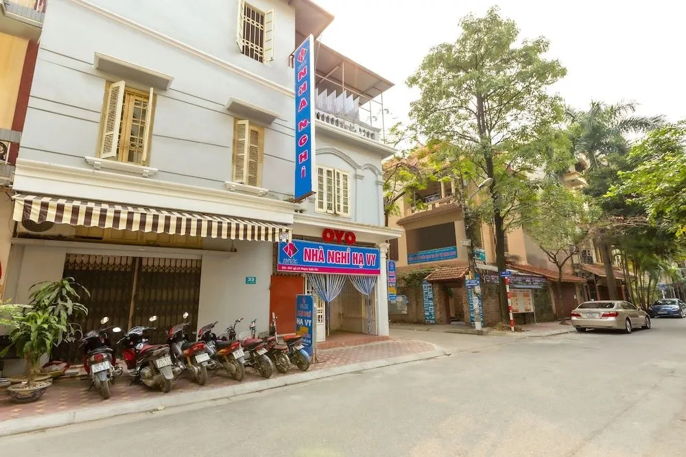 OYO 889 Ha Vy Motel