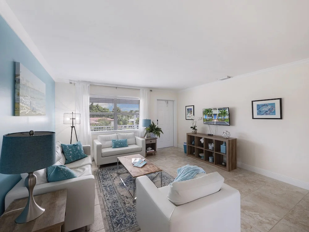 Seas The Day 1 - 2br Beach On Singer Island 2 Bedroom Duplex