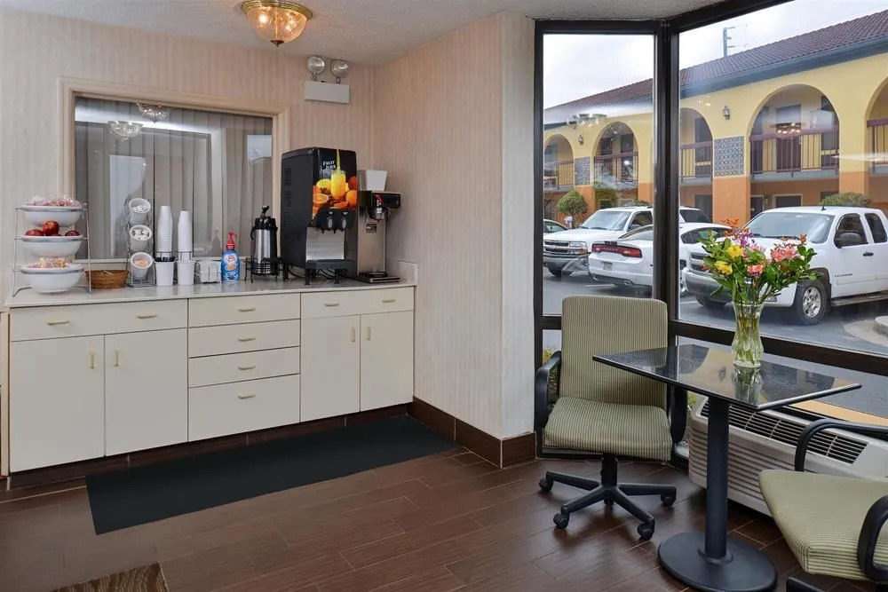 Americas Best Value Inn