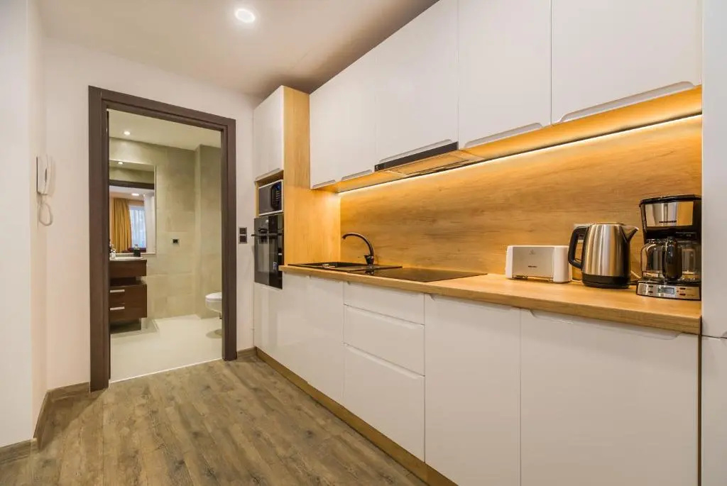 Silver Sunrise studio in Silver Mountain