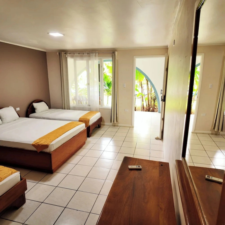 Arenal Poshpacker Boutique Urban Tropical Hotel