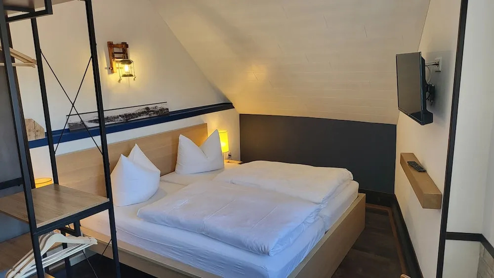 Pension Zur Neuenburg