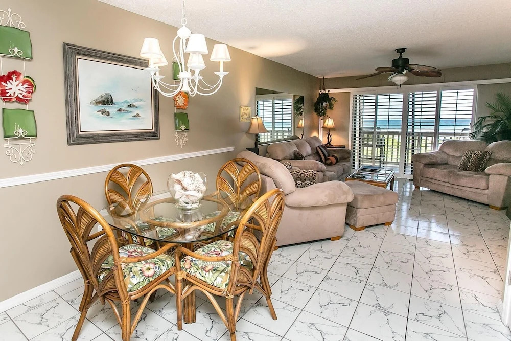 SEA Haven 514 [2/2.5] Free Activities! & Oceanfront Wifi Pool