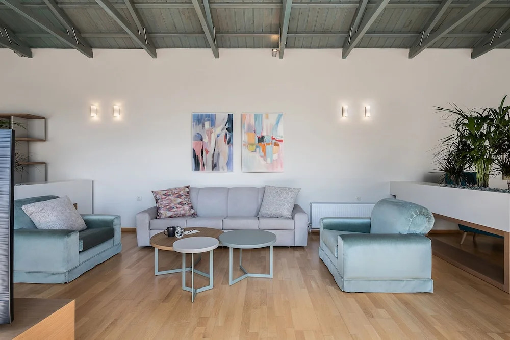 Vilia House on the Hill - Luxury Villa with Heated Pool near Chania