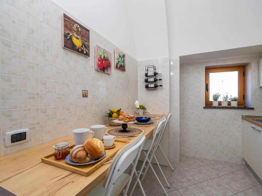 De Vivo Realty - Palazzo Russo
