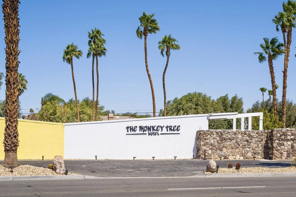 Monkey Tree Hotel 2 by Avantstay Stylish Hotel in Palm Springs w/ Pool!
