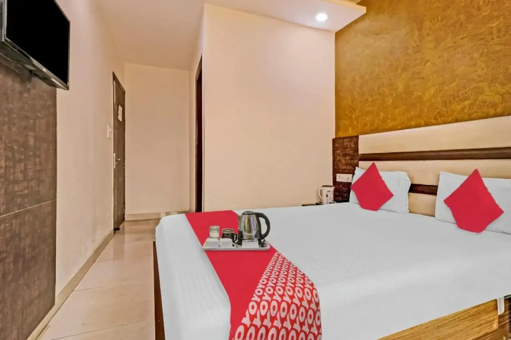 Oyo 82718 Hotel Stay House
