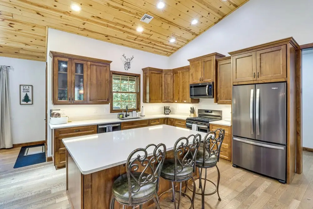 Porch, Fire Pit: 'pine View Retreat' in Lakeside!