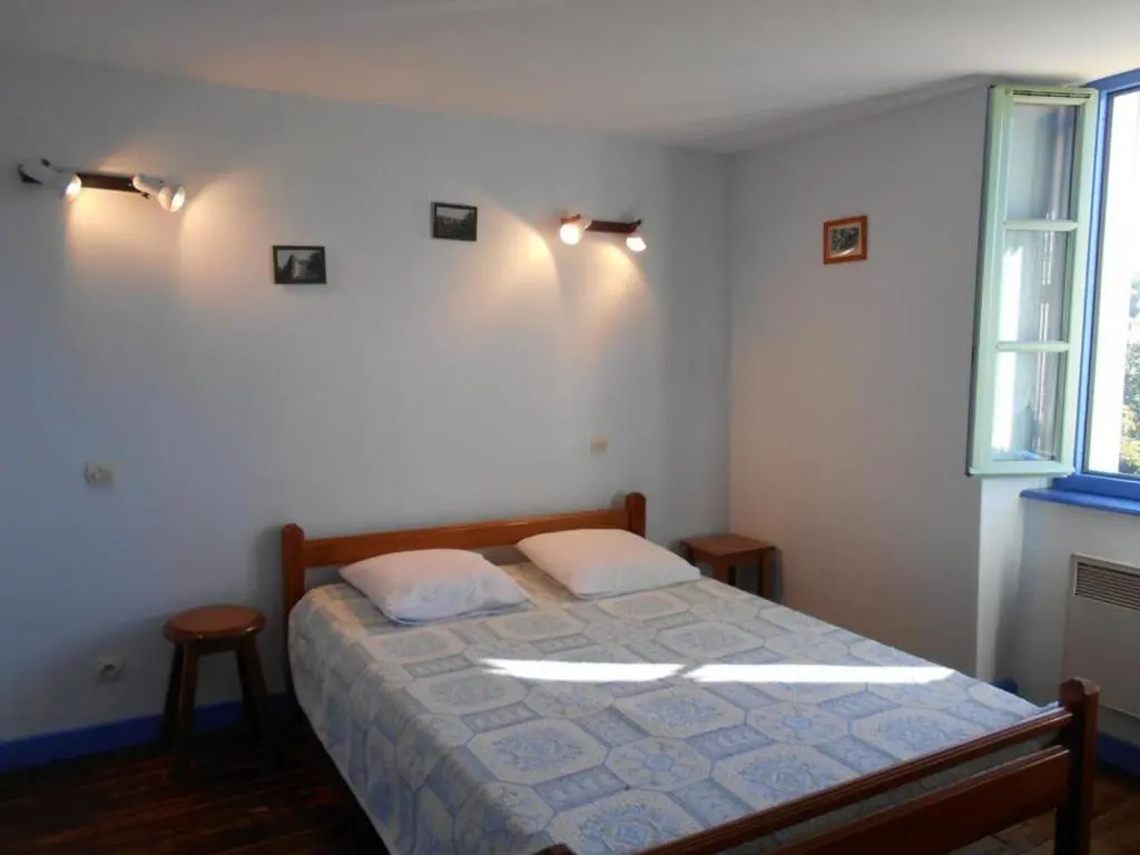 Gîte pour 14 pers à La Chabanne avec WiFi et animaux admis - FR-1-489-340