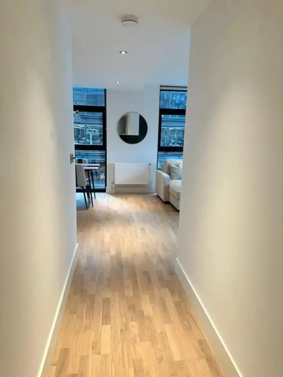 Exquisite 2-bed Apartment in Central London