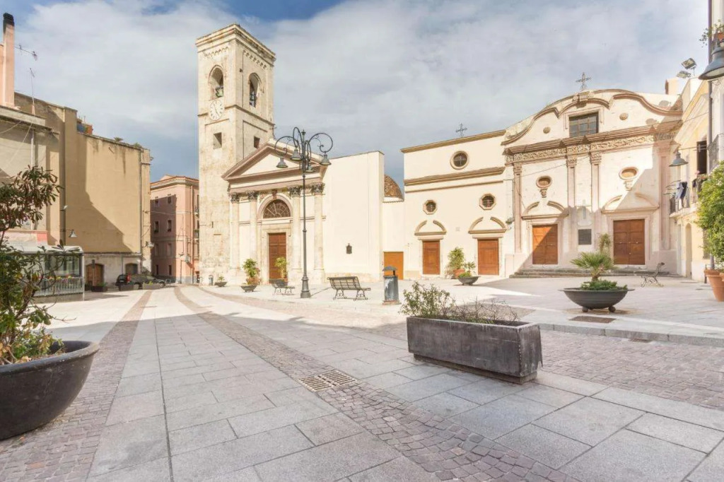 Via San Giacomo 10