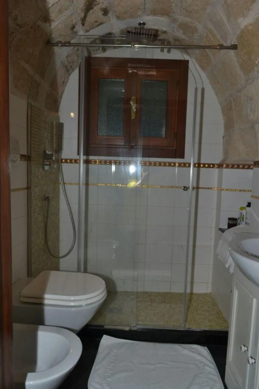 B&B Prestige