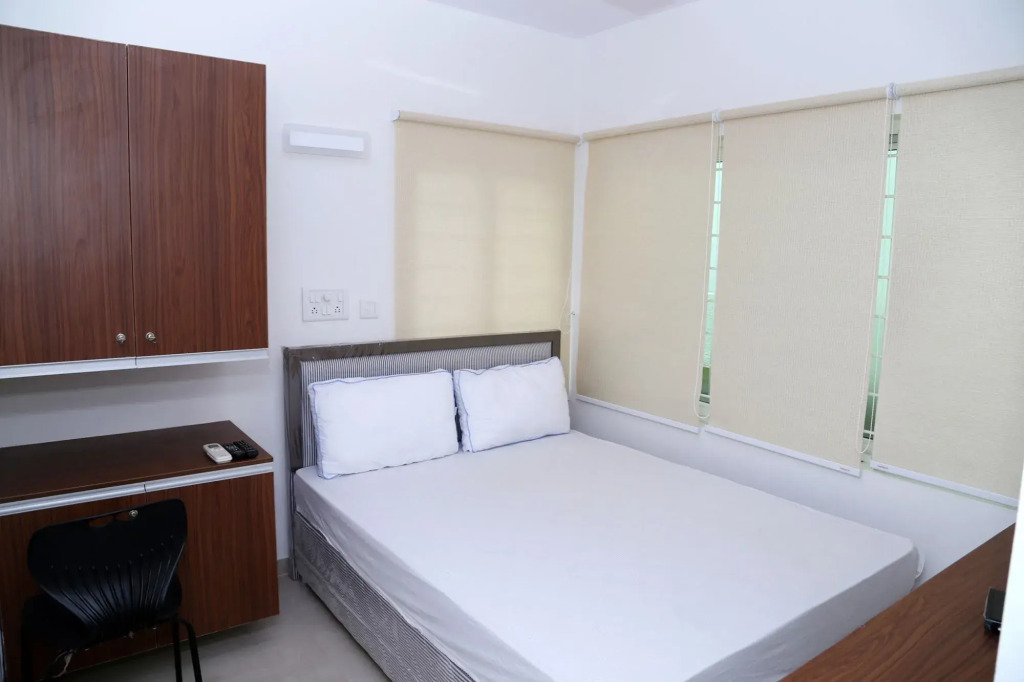 Catalyst Suites Service Apartments