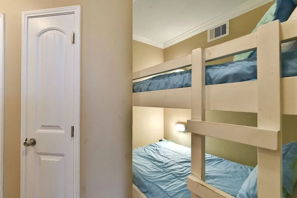 Seascape 1118 - 1 Br Condo