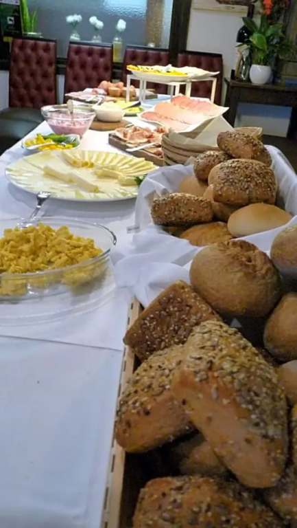 Hotel Rodizio UG
