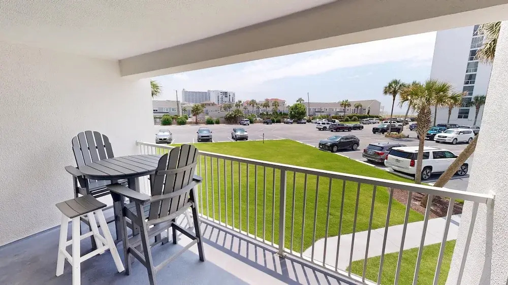 Shoreline Towers 3025 2 Bedroom Condo