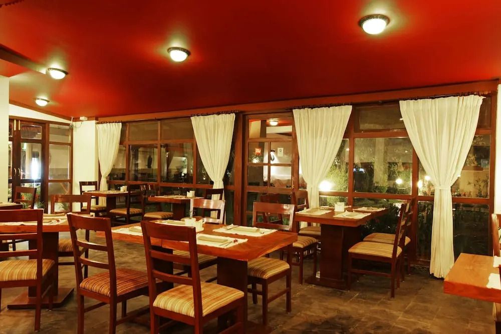 Hotel Dolmaling - Stay for Cause