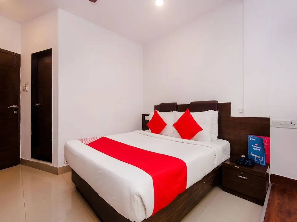 Hotel Bandra Residency