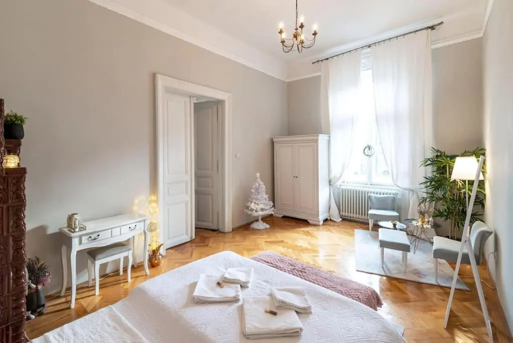 No.8: Lovely & Cosy 3-room Heart of the City