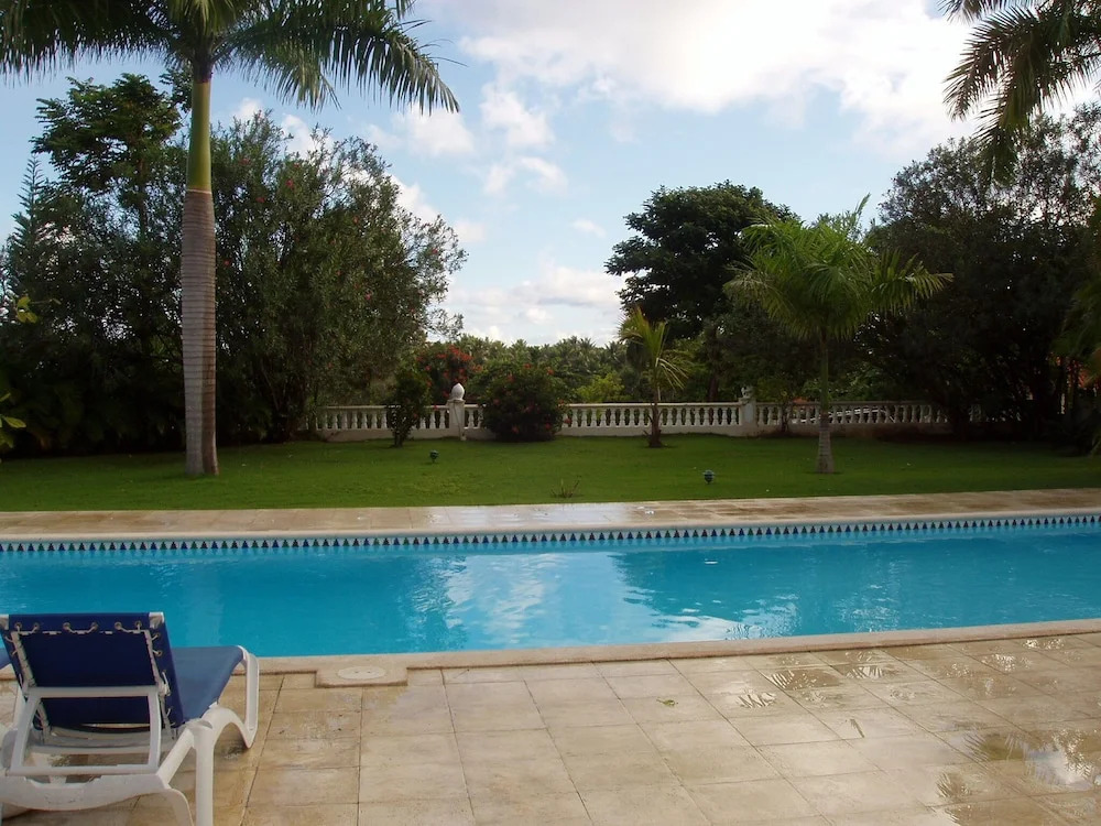 3br Villa with Vip Access - All Inclusive Program with Alcohol Included