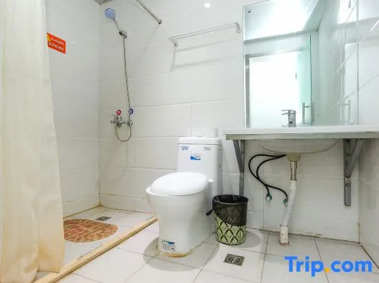 Yiyuan Holiday Hotel