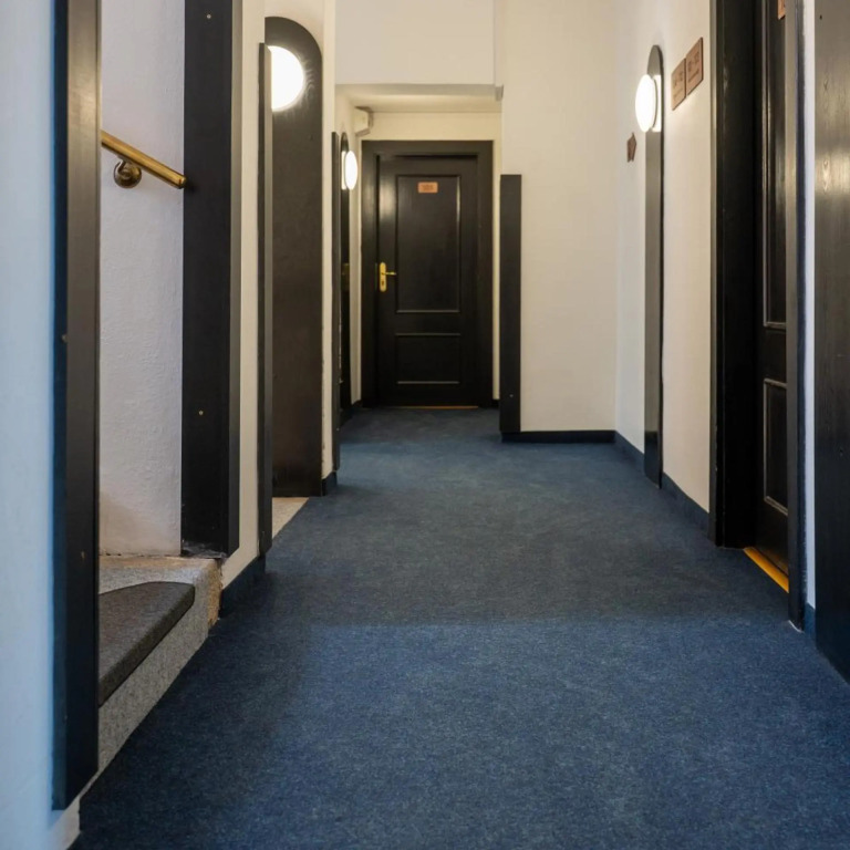 Hotel CB Royal