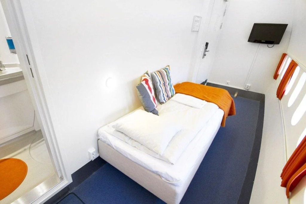 Jumbo Stay - Hostel