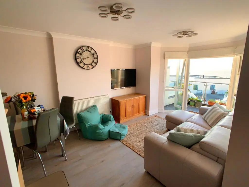 SEA BEACH & COASTAL VIEWS from LRG SUN TERRACE G Bay Apartments OVERLOOKS FISTRAL BEACH MOST DESIRABLE LOCATION SLEEPS & DINES 6 which includes SOFABED 2 BATHROOMS AL FRESCO Dining Smart tv all rooms PRIVATE PARKING 2 CARS sat-sat only April-Nov please