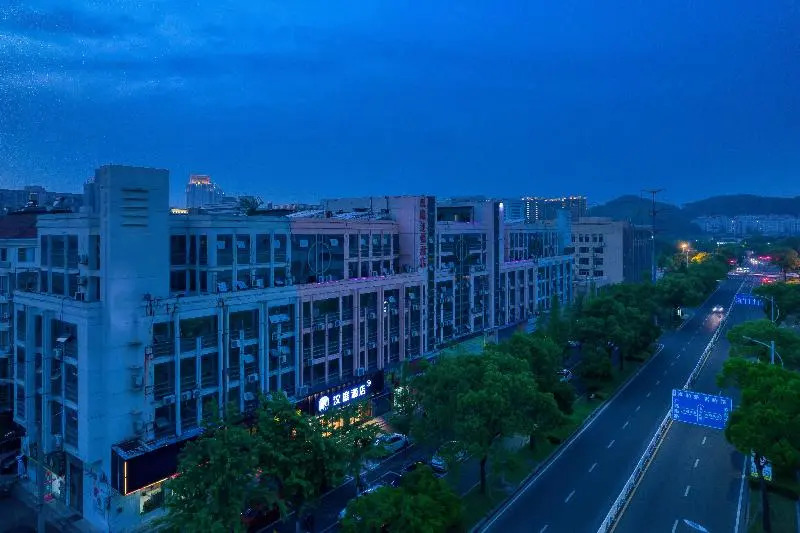 Hanting Hotel Taizhou Jiaojiang