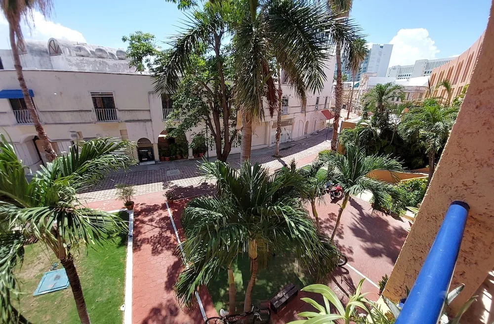 Cancún Suites Apartments - Hotel Zone