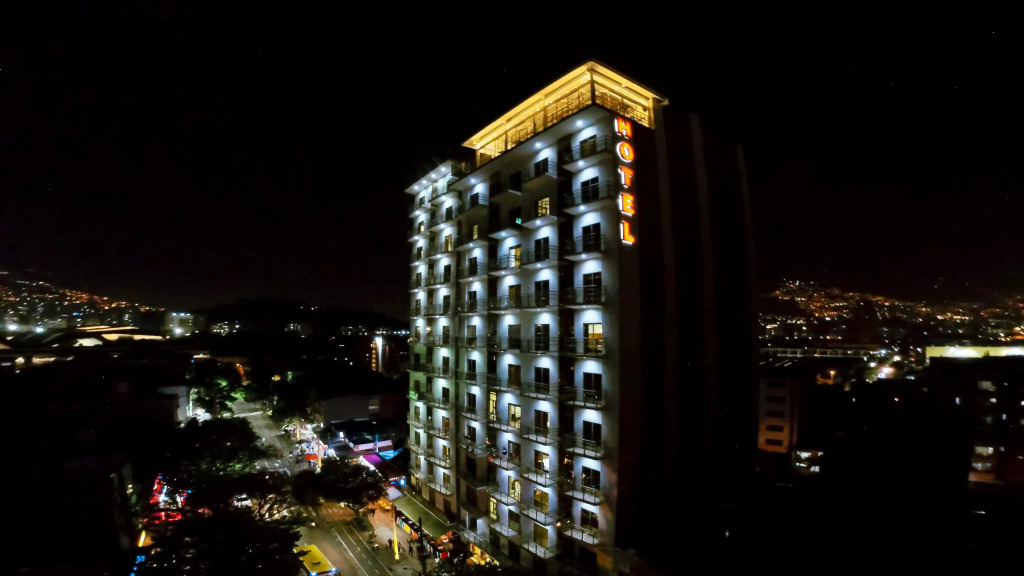 Hotel Dorado La 70