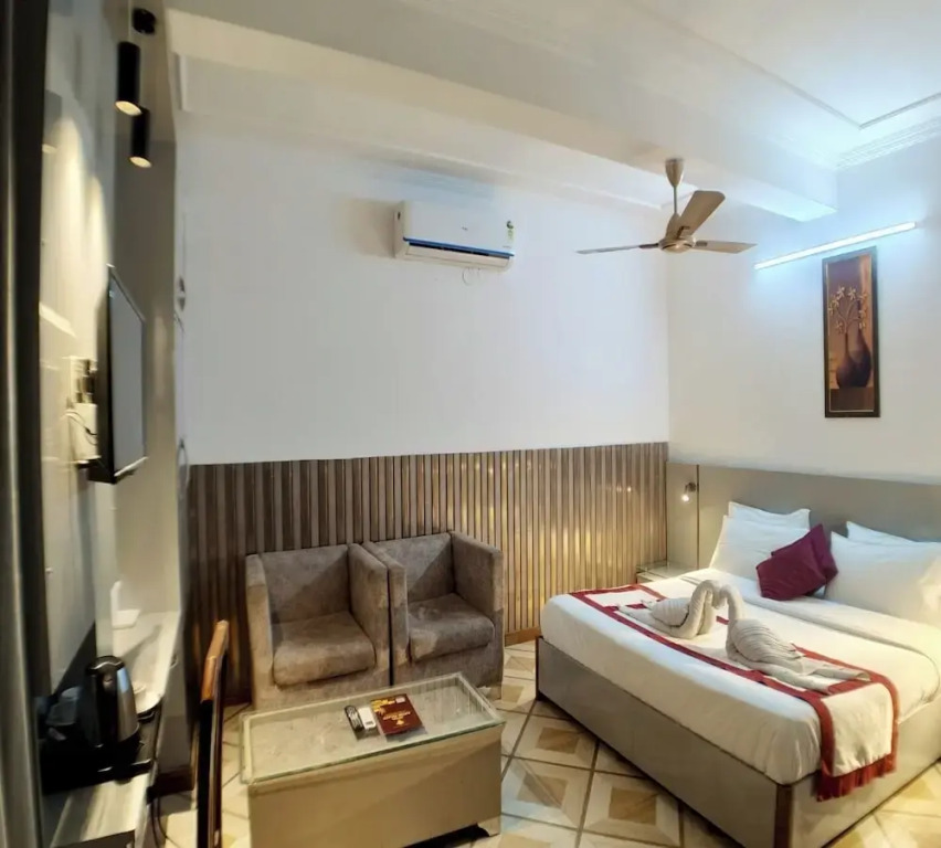 Hotel Ratan Palace