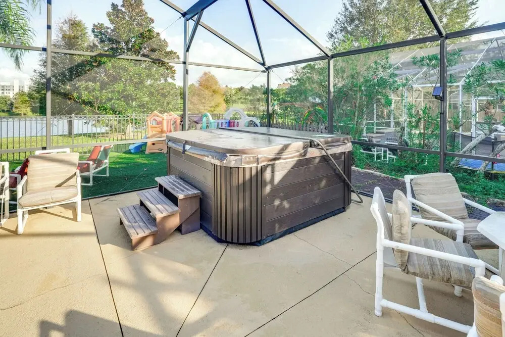 Outdoor Oasis: Home 4 Mi To Disney!