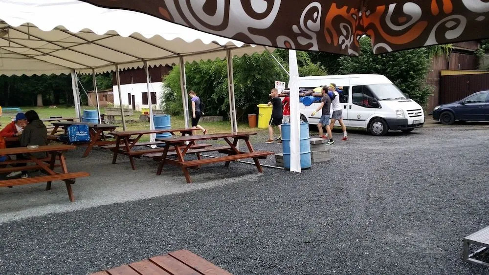 Ostende Chocerady - ubytování u řeky