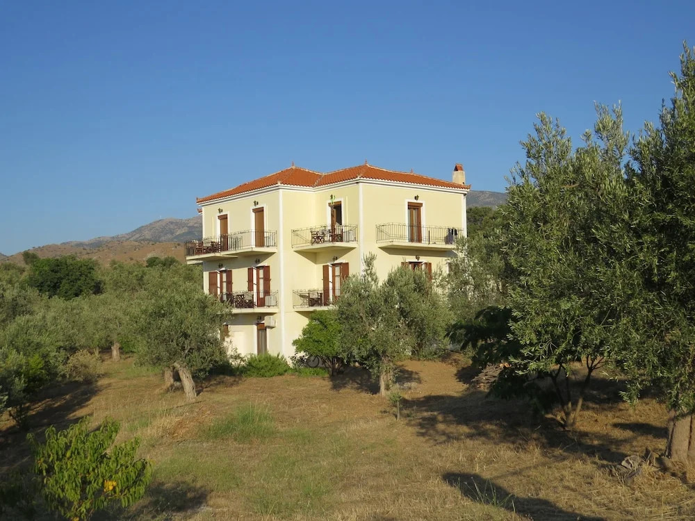 Molivos View Studios