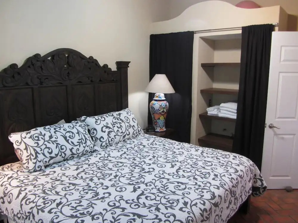 Casa de Los Pajaros - Patio Suite 1 Bedroom 1 Bathroom Townhouse