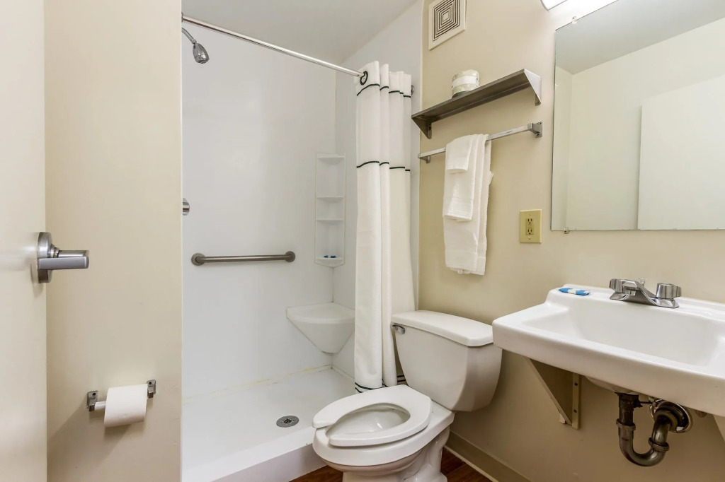 Birch Hill Suites Extended Stay Lake Charles - Sulphur