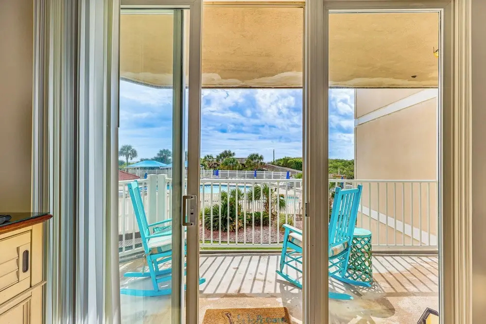 On-site Ocean Access: Condo in North Topsail Beach