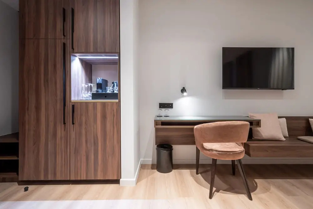 ONE TWO FOUR - Hotel & Spa