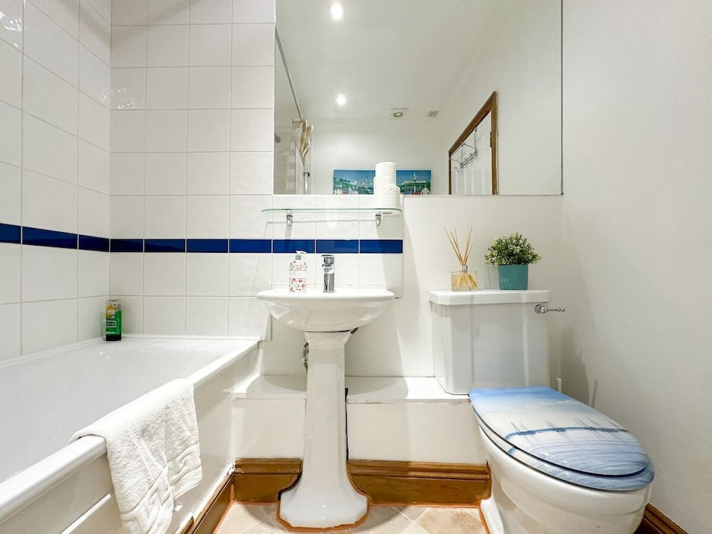 Fulham Rooms