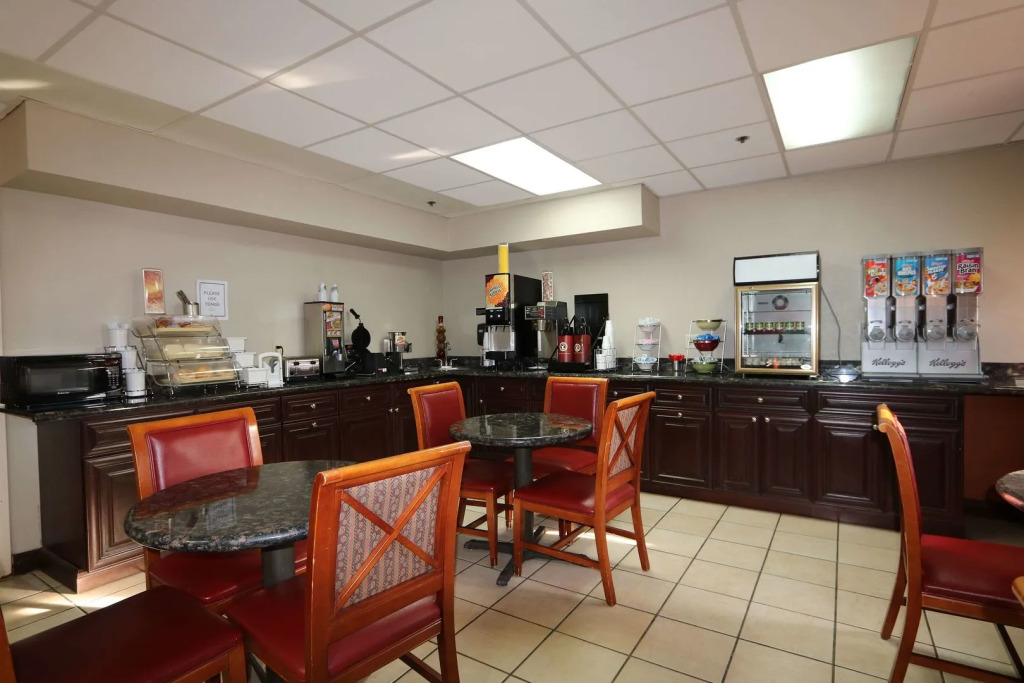 Best Western Bolingbrook Hotel