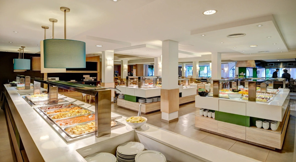 Protur Safari Park Aparthotel