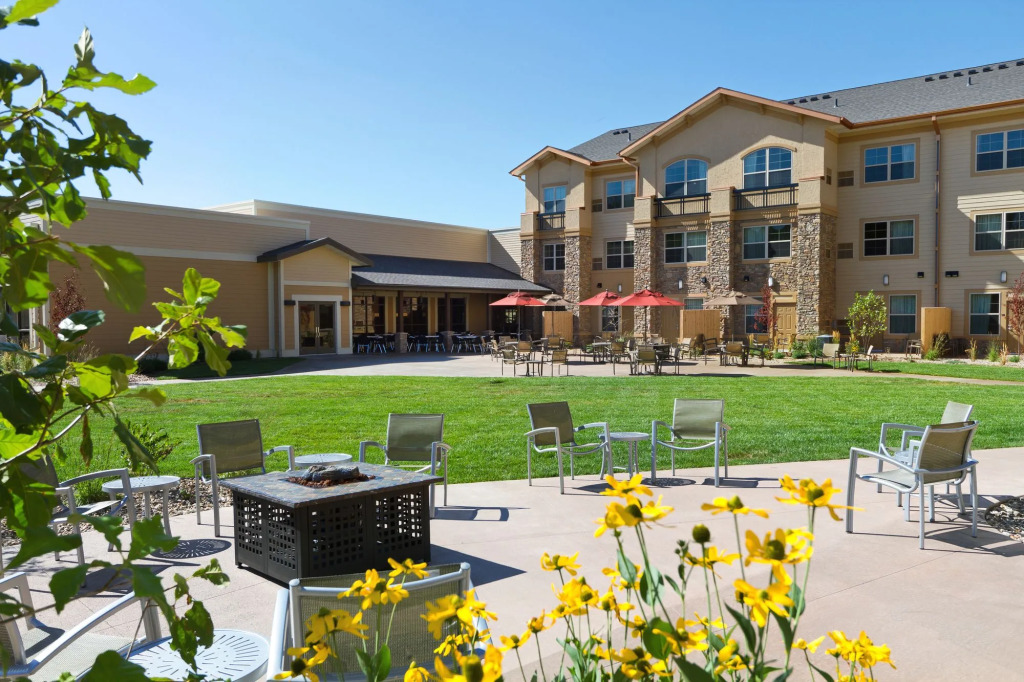 ClubHouse Hotel and Suites