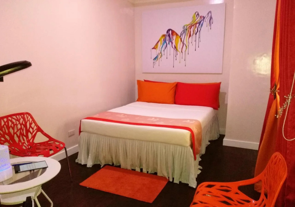 HalfWay House Hostel Mactan Cebu Airport