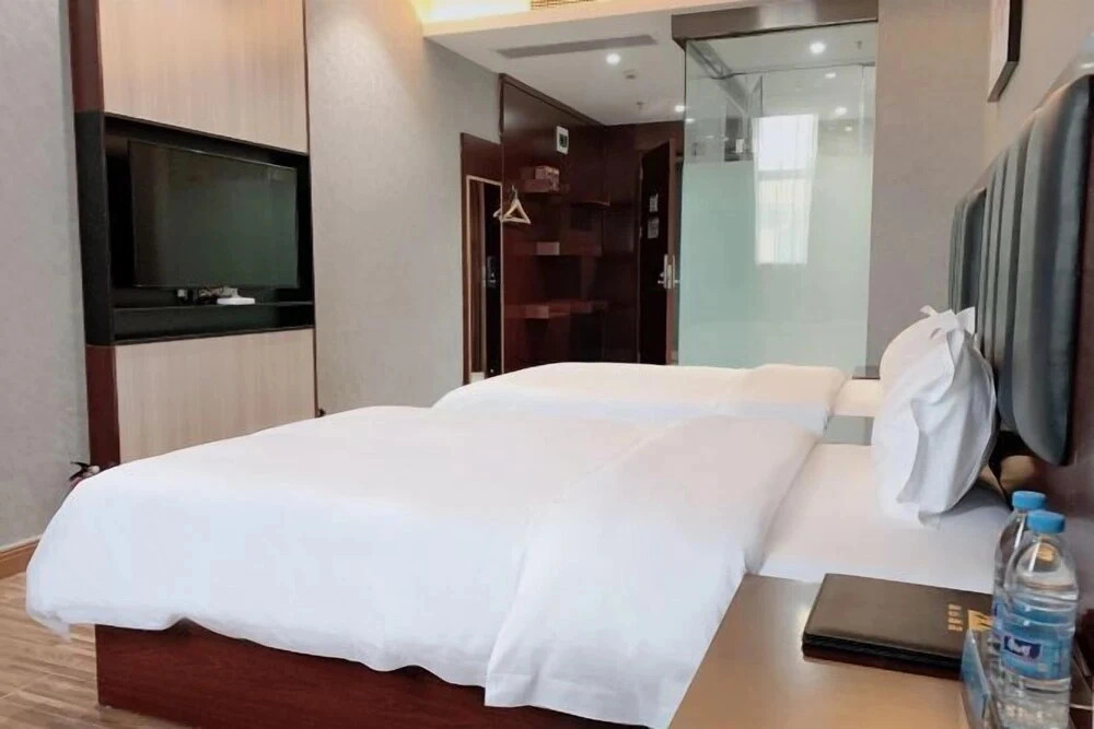Qishan Hotel